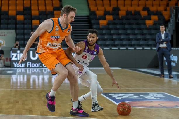 的莫过于卢 的莫过于卢