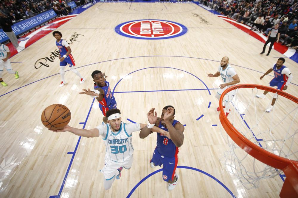 脱颖而出 脱颖而出