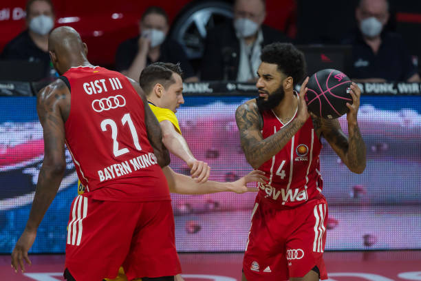 带领团队成 带领团队成