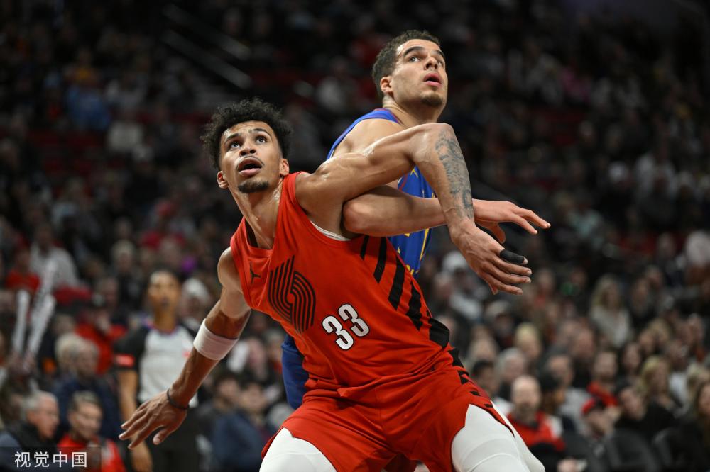 笑笑不说话 笑笑不说话