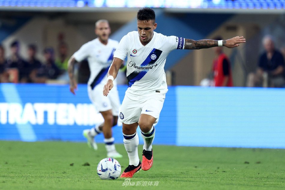 令无数球迷 令无数球迷